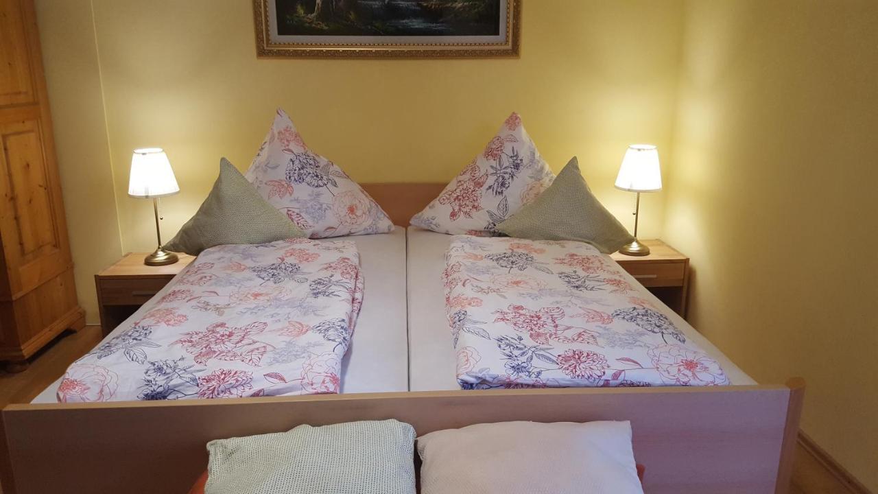 Am Berg-Ferienwohnung 埃塔尔 外观 照片
